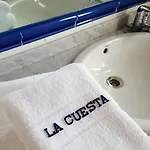 La Cuesta * タピア・デ・カサリエゴ