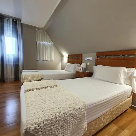 La Cuesta * Тапия-де-Касарьего