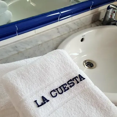 La Cuesta * Тапия-де-Касарьего